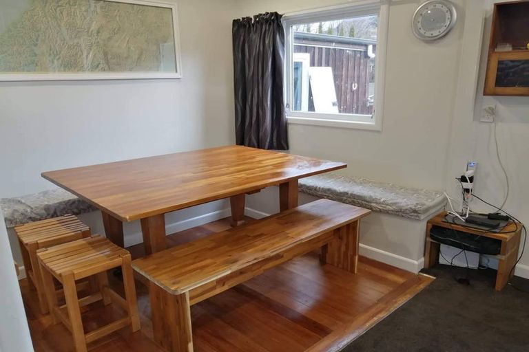 Photo of property in 23 Denbigh Street, Arrowtown, 9302