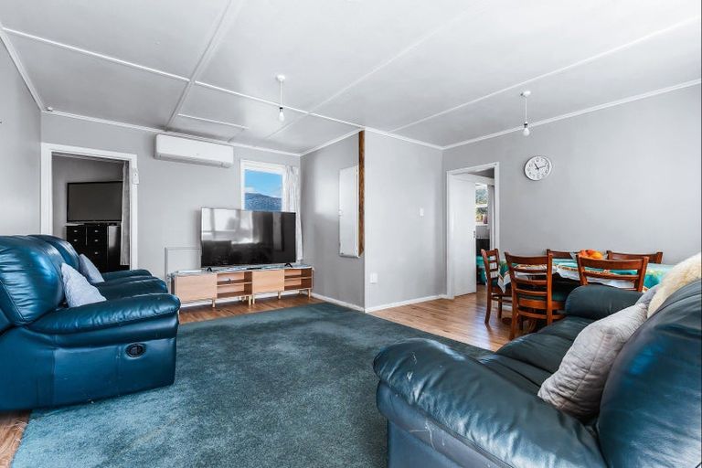 Photo of property in 39 Maria Place, Turangi, 3334