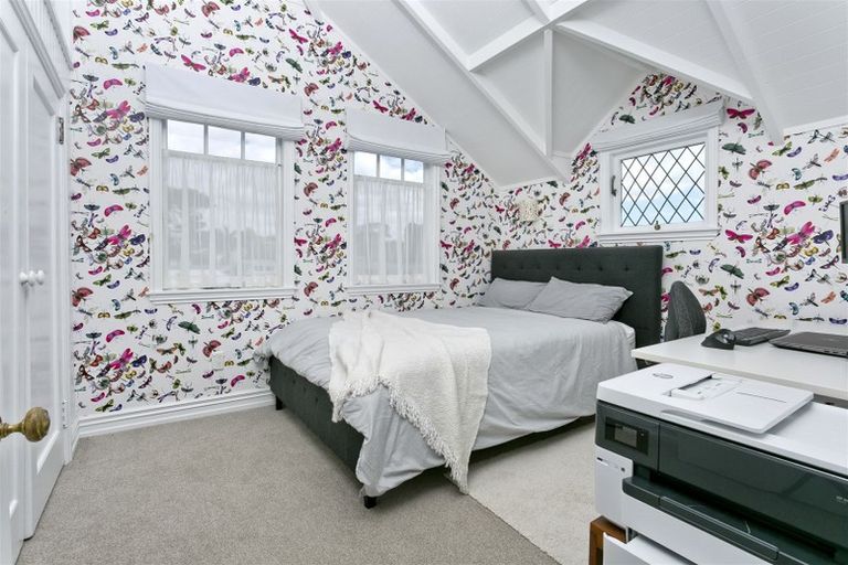 Photo of property in 2/4 Stratford Avenue, Milford, Auckland, 0620