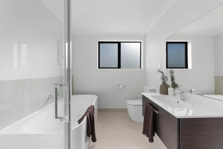 Photo of property in 8 Paapaakiri Loop, Takanini, 2112