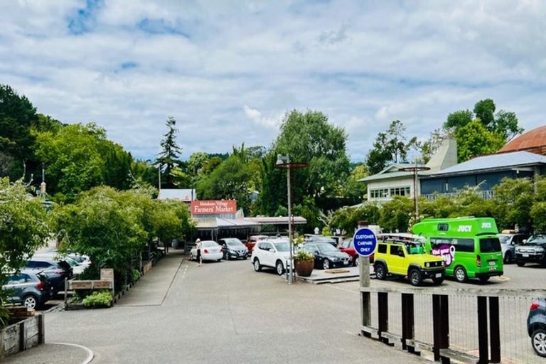 Photo of property in 1 Awanui Crescent, Matakana, 0985