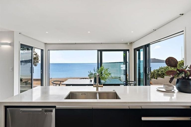 Photo of property in 1/11 William Street, Takapuna, Auckland, 0622