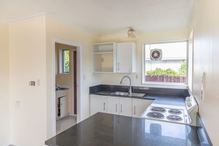 Photo of property in 1/104 Picton Avenue, Riccarton, Christchurch, 8011
