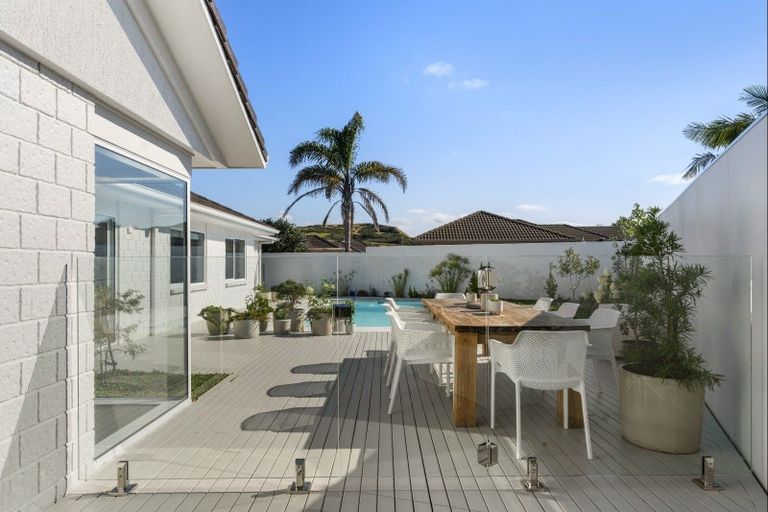 Photo of property in 19 Popata Close, Papamoa Beach, Papamoa, 3118