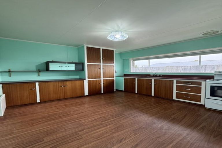 Photo of property in 2 Browns Avenue, Waimate, 7924