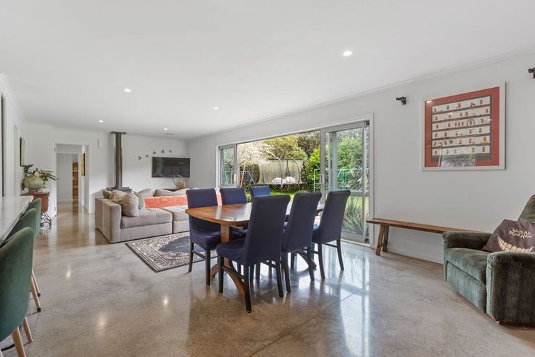 Photo of property in 14 Mahoetahi Road, Sentry Hill, Waitara, 4382