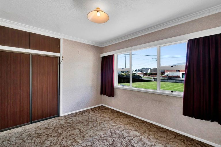 Photo of property in 3 Rospeath Crescent, Spotswood, New Plymouth, 4310