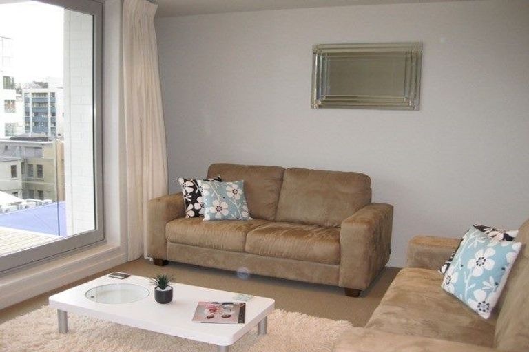 Photo of property in Republic Apartments, 5b/11 Tennyson Street, Te Aro, Wellington, 6011