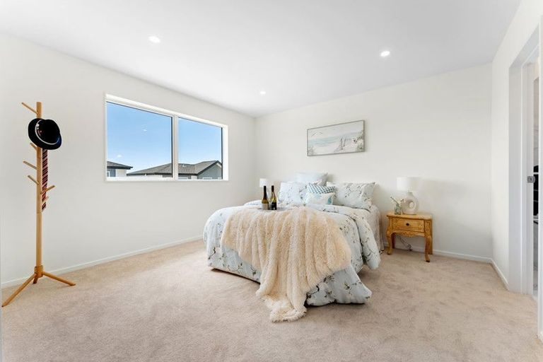 Photo of property in 5/4118a Great North Road, Glen Eden, Auckland, 0602