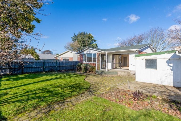 Photo of property in 218 Yaldhurst Road, Avonhead, Christchurch, 8042