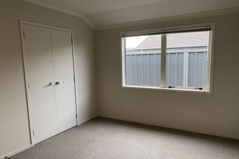 Photo of property in 38 Mcnaughton Place, Onekawa, Napier, 4110