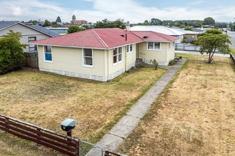 Photo of property in 80 High Street, Waimate, 7924
