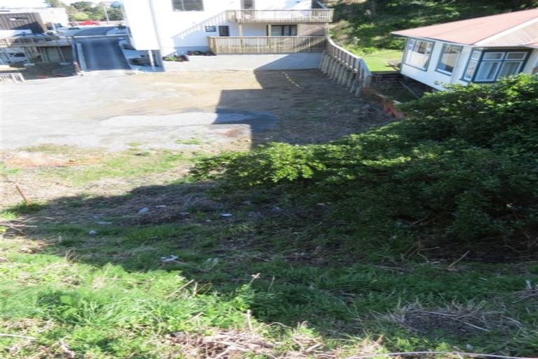 Photo of property in 120 Maupuia Road, Miramar, Wellington, 6022