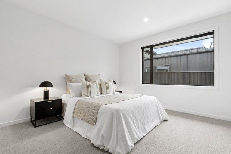 Photo of property in 7 Landsborough Lane, Wanaka, 9305