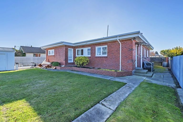 Photo of property in 74b Brynley Street, Hornby, Christchurch, 8042
