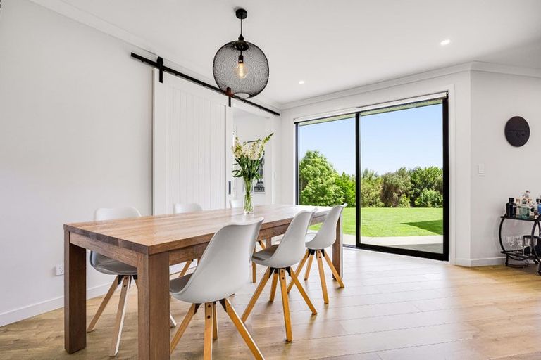 Photo of property in 2 Awatiro Drive, Kaukapakapa, 0871