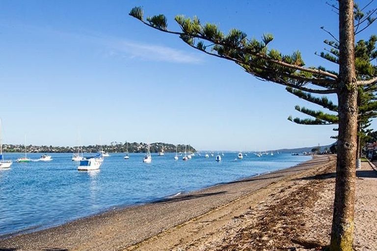 Photo of property in 139c Bucklands Beach Road, Bucklands Beach, Auckland, 2012
