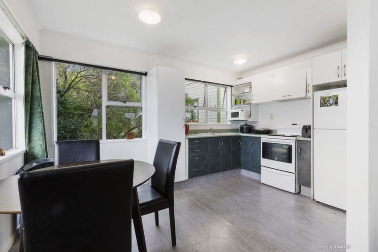 Photo of property in 27 Rhine Street, Island Bay, Wellington, 6023