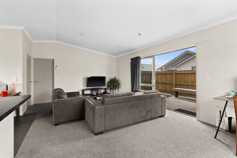 Photo of property in 1033a Hood Street, Mayfair, Hastings, 4122