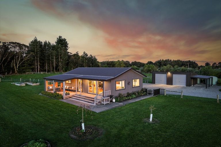 Photo of property in 189a Carrs Road, Loburn, Rangiora, 7472