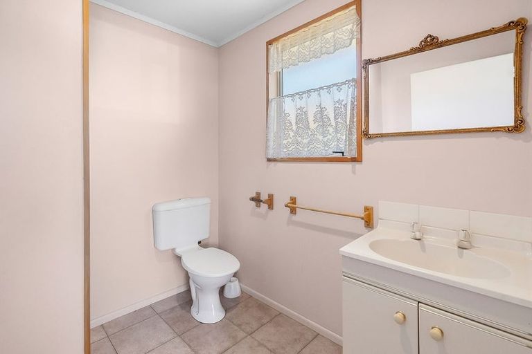 Photo of property in 130 Mount Iron Drive, Wanaka, 9305