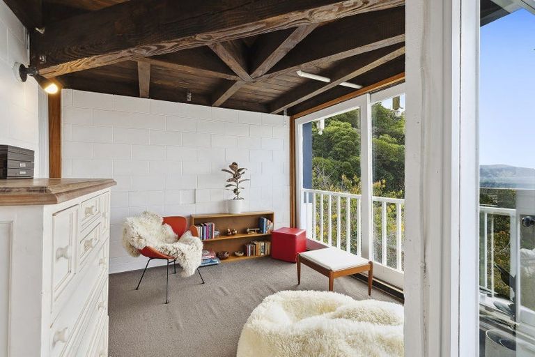 Photo of property in 44 Orangi Kaupapa Road, Northland, Wellington, 6012