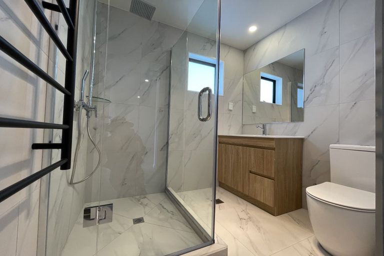 Photo of property in 13a Poruru Close, Papakura, 2110