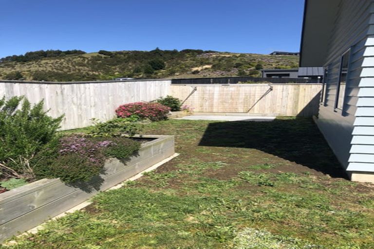 Photo of property in 88a/1 Endeavour Drive, Whitby, Porirua, 5024