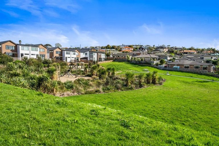 Photo of property in 121/17 Link Crescent, Stanmore Bay, Whangaparaoa, 0932
