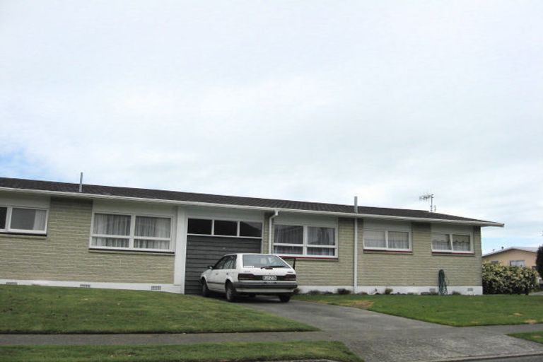 Photo of property in 6 Kipling Crescent, Stoke, Nelson, 7011