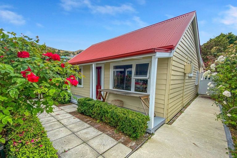 Photo of property in 66 London Street, Lyttelton, 8082