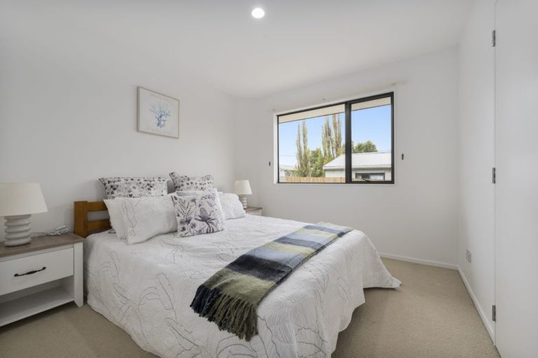 Photo of property in 27a Chorley Avenue, Massey, Auckland, 0614