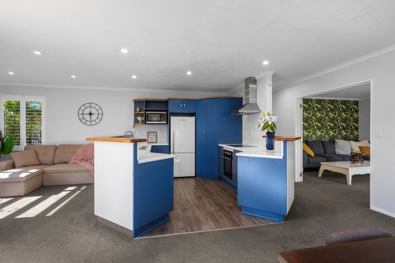 Photo of property in 12 Whiting Drive, Wakefield, 7025