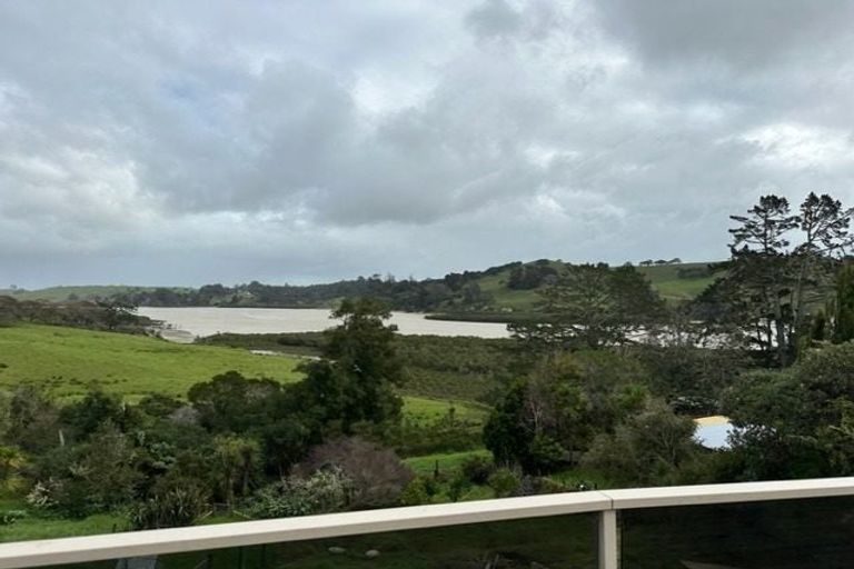 Photo of property in 105 Wharf Road, Port Albert, Wellsford, 0973