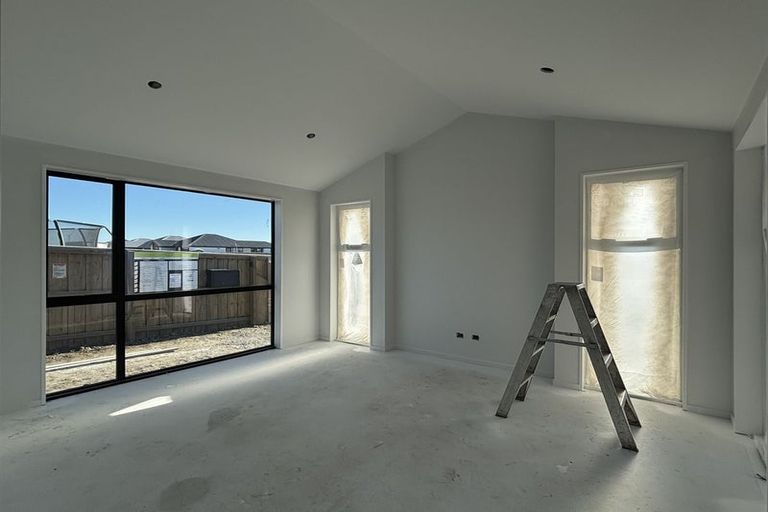 Photo of property in 16 Kite Street, Rolleston, 7614