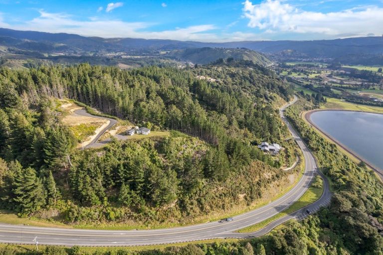 Photo of property in 1220 State Highway 2, Kaitoke, Upper Hutt, 5018