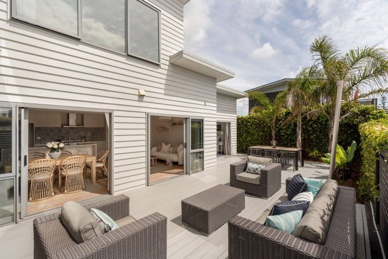 Photo of property in 1330b Papamoa Beach Road, Papamoa Beach, Papamoa, 3118