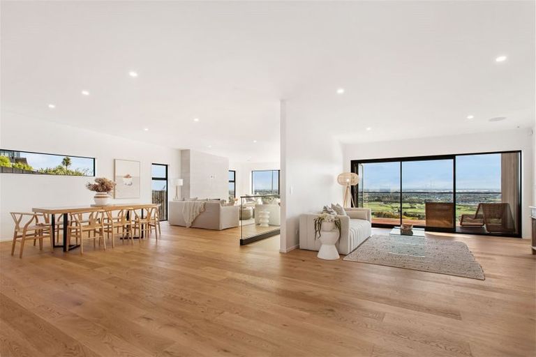 Photo of property in 8 Francis Mill Grove, Westmorland, Christchurch, 8025