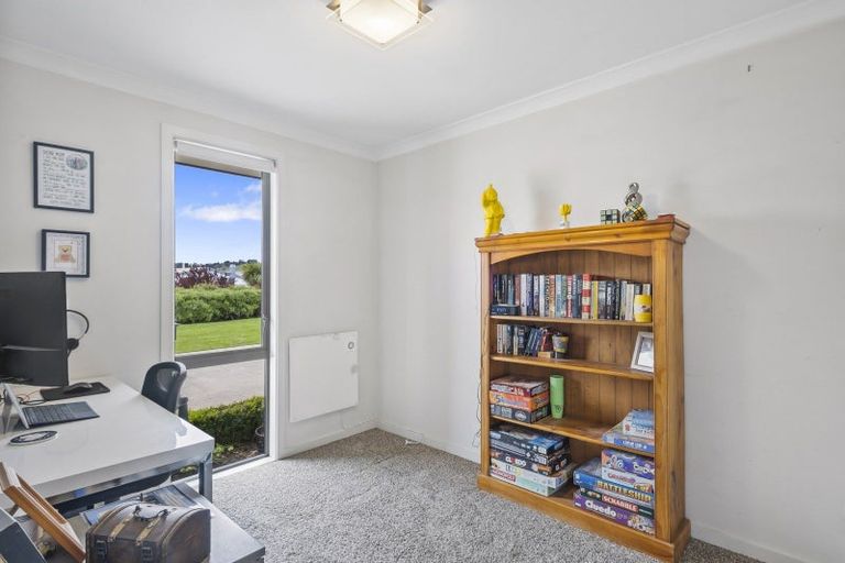 Photo of property in 6f Main Road, Fairfield, Dunedin, 9018