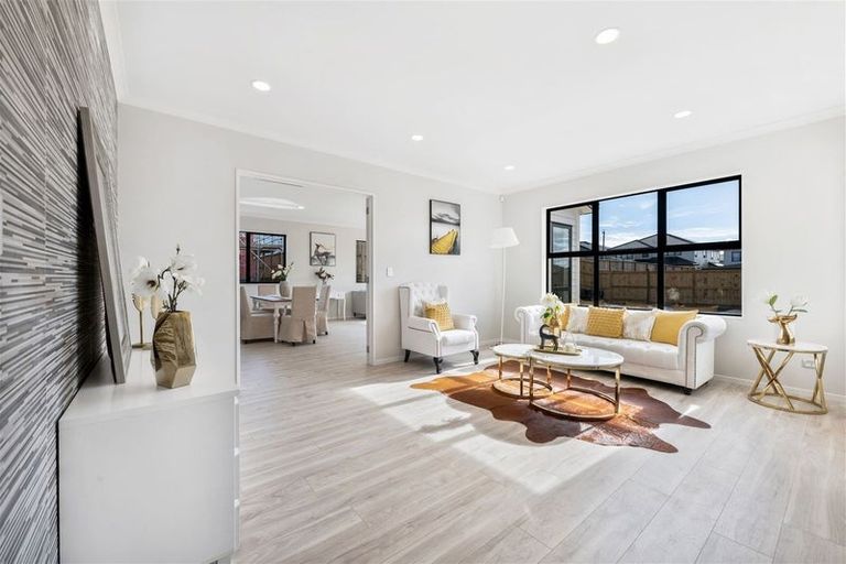 Photo of property in 12 Freshland Drive, Flat Bush, Auckland, 2019