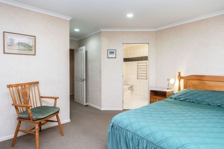 Photo of property in 52 Arnott Street, Feilding, 4702