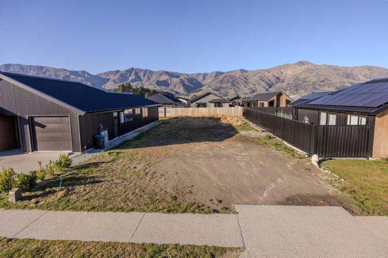 Photo of property in 13 Waddell Street, Lake Hawea, 9382
