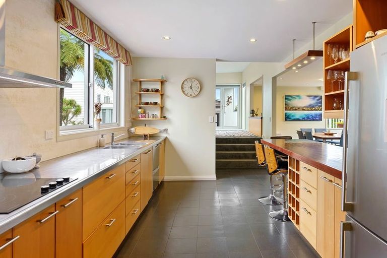 Photo of property in 22 Manly Street, Paraparaumu Beach, Paraparaumu, 5032