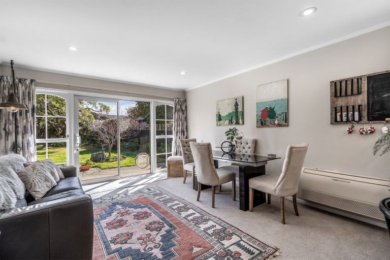 Photo of property in 30 Cruickshank Crescent, Rosedale, Invercargill, 9810