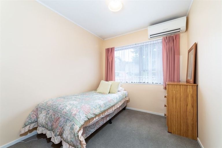 Photo of property in 303a/2 Great North Road, Henderson, Auckland, 0612
