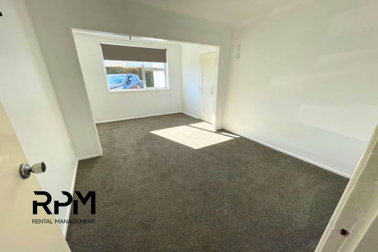 Photo of property in 1/92b South Road, Blagdon, New Plymouth, 4310