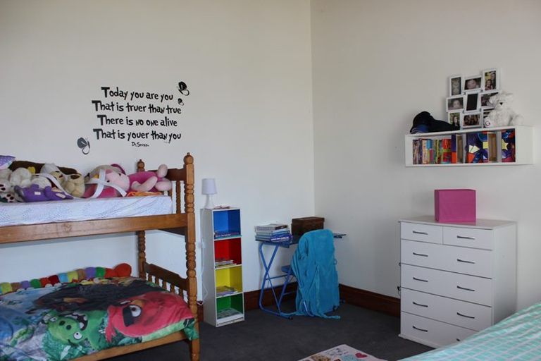 Photo of property in 9 Madrid Street, Dannevirke, 4930