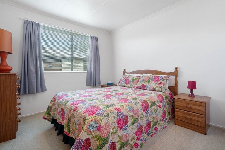 Photo of property in 90b Brandon Street, Featherston, 5710