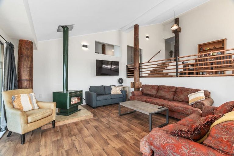 Photo of property in 73 Webb Road, Helena Bay, Hikurangi, 0184