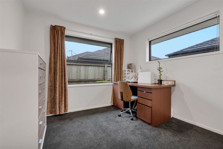 Photo of property in 37 Packard Crescent, Halswell, Christchurch, 8025